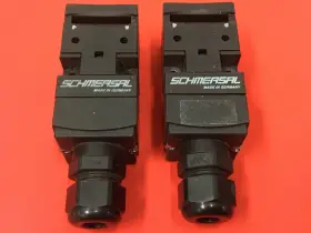CN0009 TETEMCO Schmersal Az Safety Interlock Switch