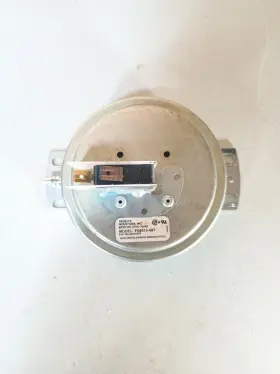 FS6015-687 TRIDELTA Pressure Switch
