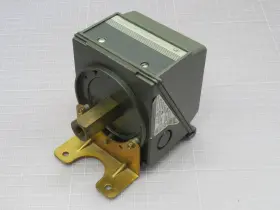 8531-9839-270 UE Pressure Switch