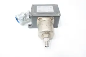 J6-11477 UE UNITED ELECTRIC Conveyor Ucc Pressure Switch #2