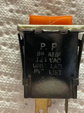 01-15-1062 UND LAB INC Push Switch Vac Amp #3
