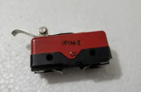 MXM-1 UNIMAX Switch