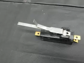 T424B UNIMAX Snap Lever Switch #2