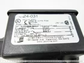 24-031 UNITED ELECTRIC CONTROLS Uec Differential Pressure #2