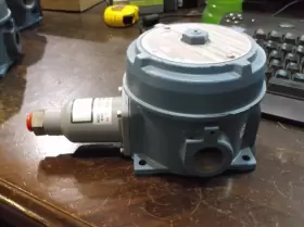 J120-361 UNITED ELECTRIC CONTROLS Pressure Switch Vac #2