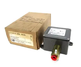 J21K-254-9545 UNITED ELECTRIC CONTROLS Pressure Switch