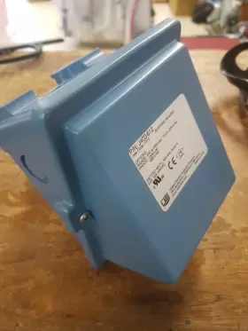 J403-612 UNITED ELECTRIC CONTROLS Pressure Switch Bar Box