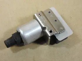 J54S-9704 UNITED ELECTRIC CONTROLS Vacuum Pressure Switch Vac #3
