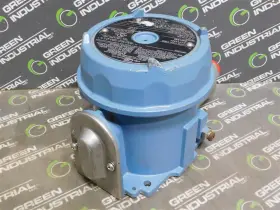 H122-S156B UNITED ELECTRIC Pressure Switch #2