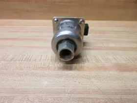 J41-9833 UNITED ELECTRIC Pressure Switch #2