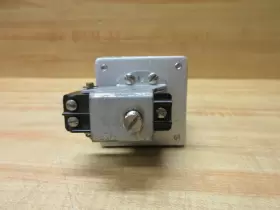 J41-9833 UNITED ELECTRIC Pressure Switch #3