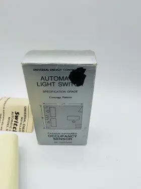 SOM-500-A UNIVERSAL ENERGY CONTROL Unenco Automatic Light #3