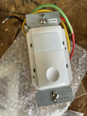 AS-100-W WATT STOPPER Automatic Control Switch