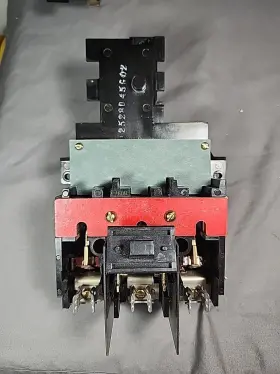 ITAP322 WESTINGHOUSE Cutler Hammer Busway Fusible Switch