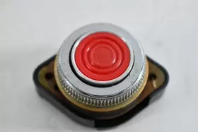 OT2B2 WESTINGOHUSE Pushbutton Flush Mount Momentary #2