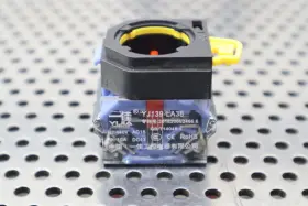 YJ139-LA38 YIJIA Switch Contact Blocks #3