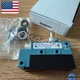 BZE62RQ8 For Honeywell Micro Switch Roller Plunger Limit Switch BZE6-2RQ8 US