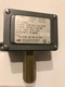NEW UE UNITED ELECTRIC J6-272 PRESSURE SWITCH 96030 0-250 Psi 15A 480 VAC