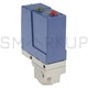 New In Box SCHNEIDER XMLB010A2S11 Pressure Switch