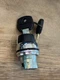 NEW Allen Bradley 800FM-KM2101R 22mm Keyed Selector Switch For Push Button