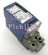 1PC NEW Schneider XMLB035A2S11 XML-B035A2S11 Limit Switch