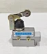 *NEW NO BOX* YAMATAKE-HONEYWELL BZE6-2RN2-J MICRO SWITCH 15A-125,250 OR 480VAC