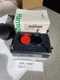 XALD211 6HK27 37929 Schneider Electric Complete Control Station