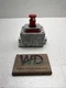 EATON CROUSE HINDS EDSC2184 S769 EM-SP EXPLOSION PROOF EMERGENCY STOP BUTTON
