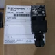 ONE New SCHMERSAL AZ17-02ZK Limit Switch
