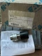 NEW COOPER CROUSE-HINDS GREEN PUSH BUTTON ASSEMBLY DEV11G