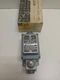 NEW OLD STOCK! ALLEN-BRADLEY 3A 120V DELAY LIMIT SWITCH 802T-R6TD *NO SCREW*