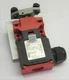 BANNER SI-QS90F PLASTIC COMPACT SAFETY SWITCHES WITH BRACKET - LOT OF FOUR (4)