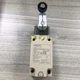 1PC NEW FOR Omron D4B-1111N Limit Switch