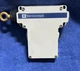 NEW - TELEMECANIQUE XY2 CE4A010, CABLE PULL CORD SWITCH (A-32)