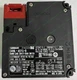New Omron Brand New Safety Door Switch D4NL-4EFG-B 1pcs D4NL-4EFG-B