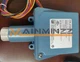 One New United Electric Controls（UE） H100-703 pressure switch
