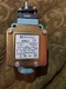 Telemecanique ZCKL1 Limit Switch with ZCK-D10 Button Head NEW NO BOX