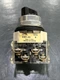 Allen-Bradley 800T-H2A2 Tested 2 Pos Maintained Selector Switch No Nc 800t-xa