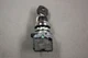 SPRECHER+SCHUH MOMENTARY KEYED SELECTOR SWITCH D7-X10