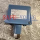 ONE NEW United Electric Controls（UE）H100-612 Pressure Switch H100612