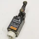 Schmersal ZV1H 231-11Y 600V Cam Roller Limit Switch