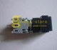 1PCS  New AH165-TFG11 AH165TFG11 FUJI Push button switch
