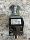 "Free Shipping" SIEMENS 52PA3D2U 3 POS Push-Pull Red - NEW