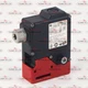 1PCS Used IDEC HS1E-340 safety switch