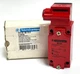 TELEMECANIQUE XCS B703 SAFETY INTERLOCK LIMIT SWITCH