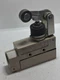 OMRON ZE-NA2-2S LIMIT SWITCH 15A 480V ROLLER PLUNGER