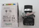 NEW XB4BD33 XB4-BD33 Schneider Selector Switch 1PCS