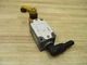 Siemens 3SE3-120-1G Limit Switch 3SE31201G W/ Roller & Strain Relief