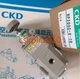 1 PCS NEW IN BOX CKD precision pressure reducing valve RP2000-8-08