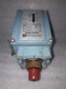 TELEMECANIQUE PRESSURE SWITCH XM9-FA25 / XM9FA25